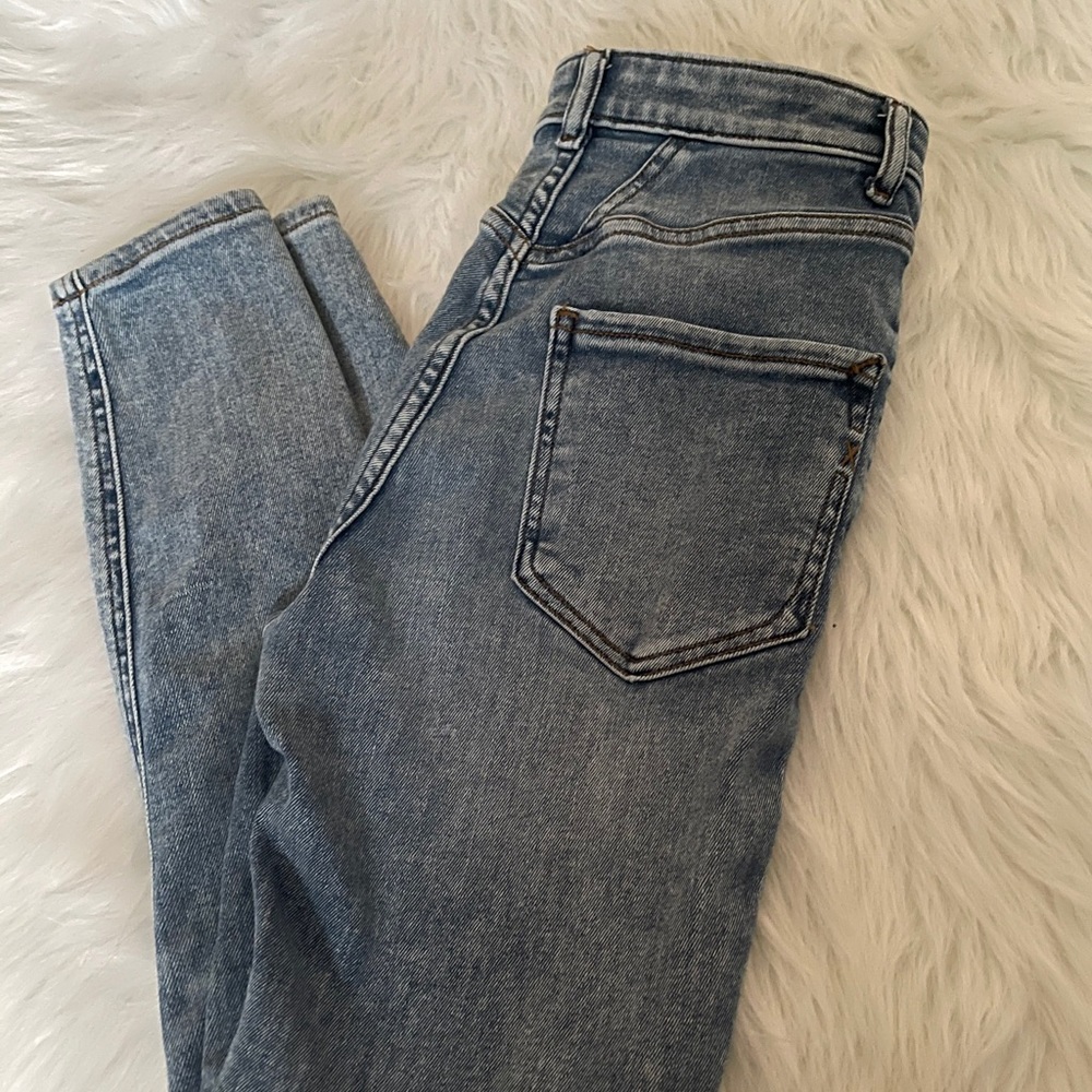 Express Cropped Skinny High Rise - Picture 4 of 5